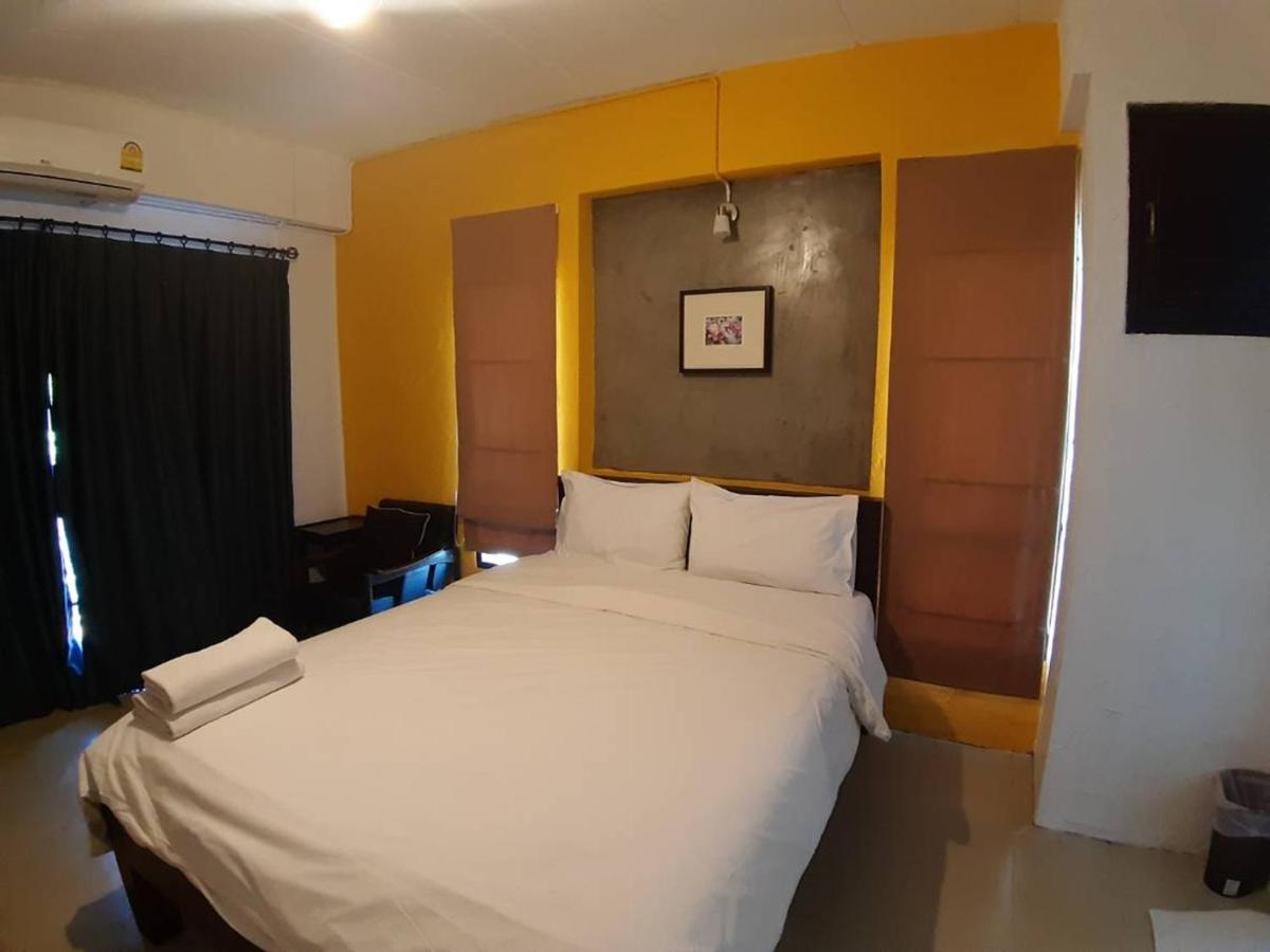 Isleep Guesthouse Chiang Mai Exterior photo
