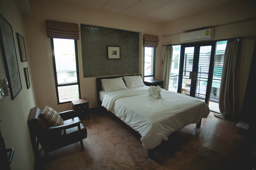 Isleep Guesthouse Chiang Mai Exterior photo
